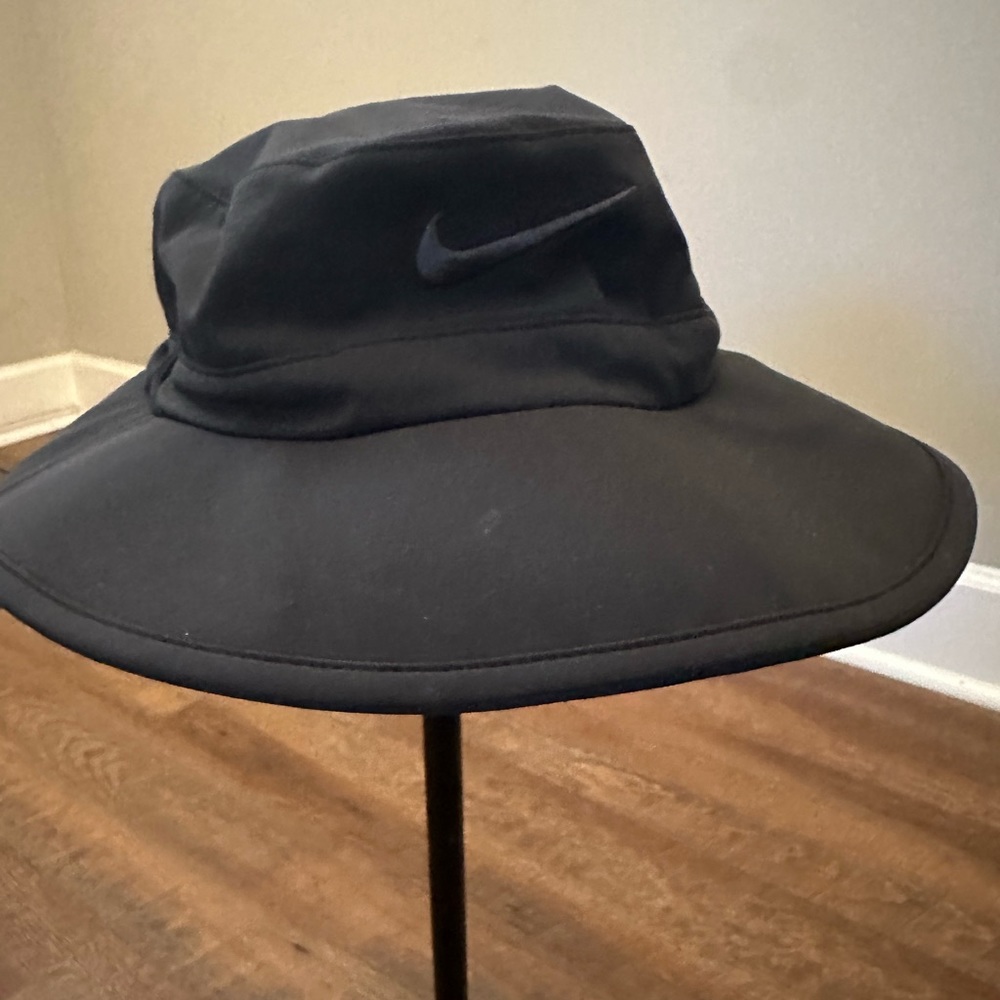 Nike Golf Wide Brim Hat